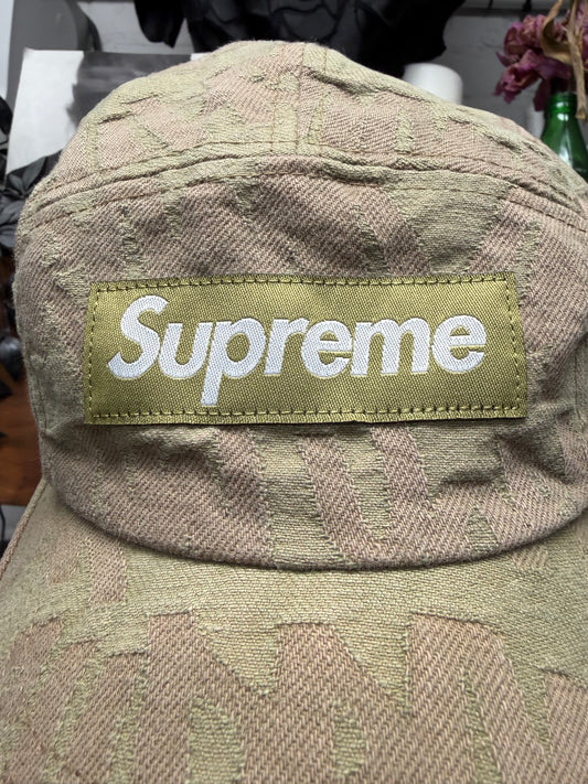 SS2022 Supreme ‘Fat Tip’ Jacquard ‘Box Logo’ Strap-Back Hat