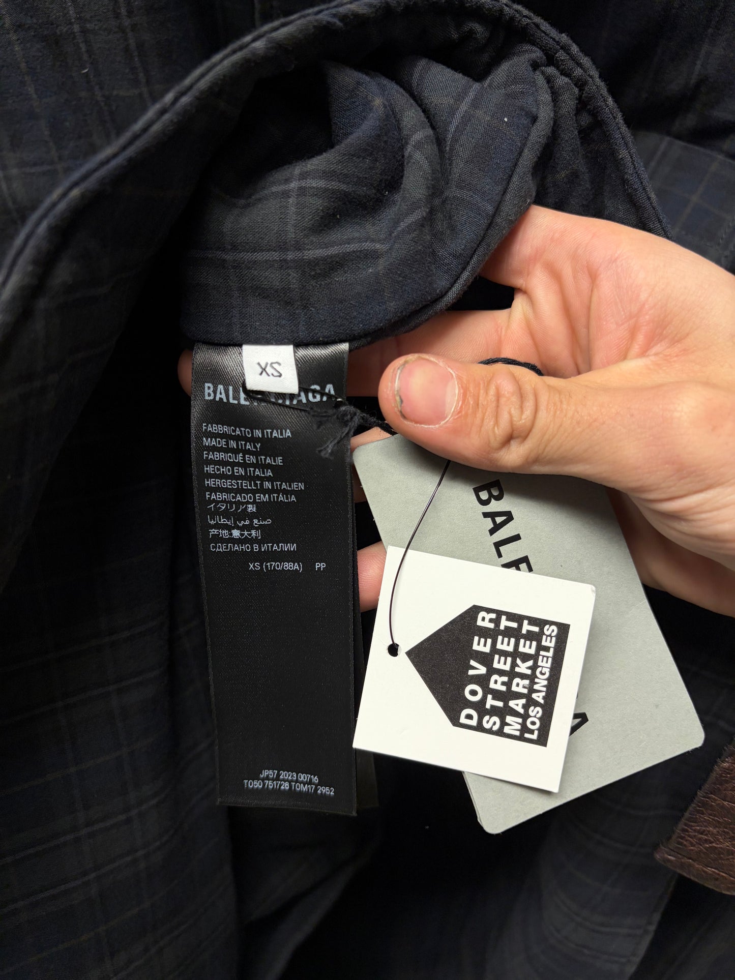 2023 Balenciaga Oversized ‘Detachable Sleeve’ Plaid Padded Flannel Shirt