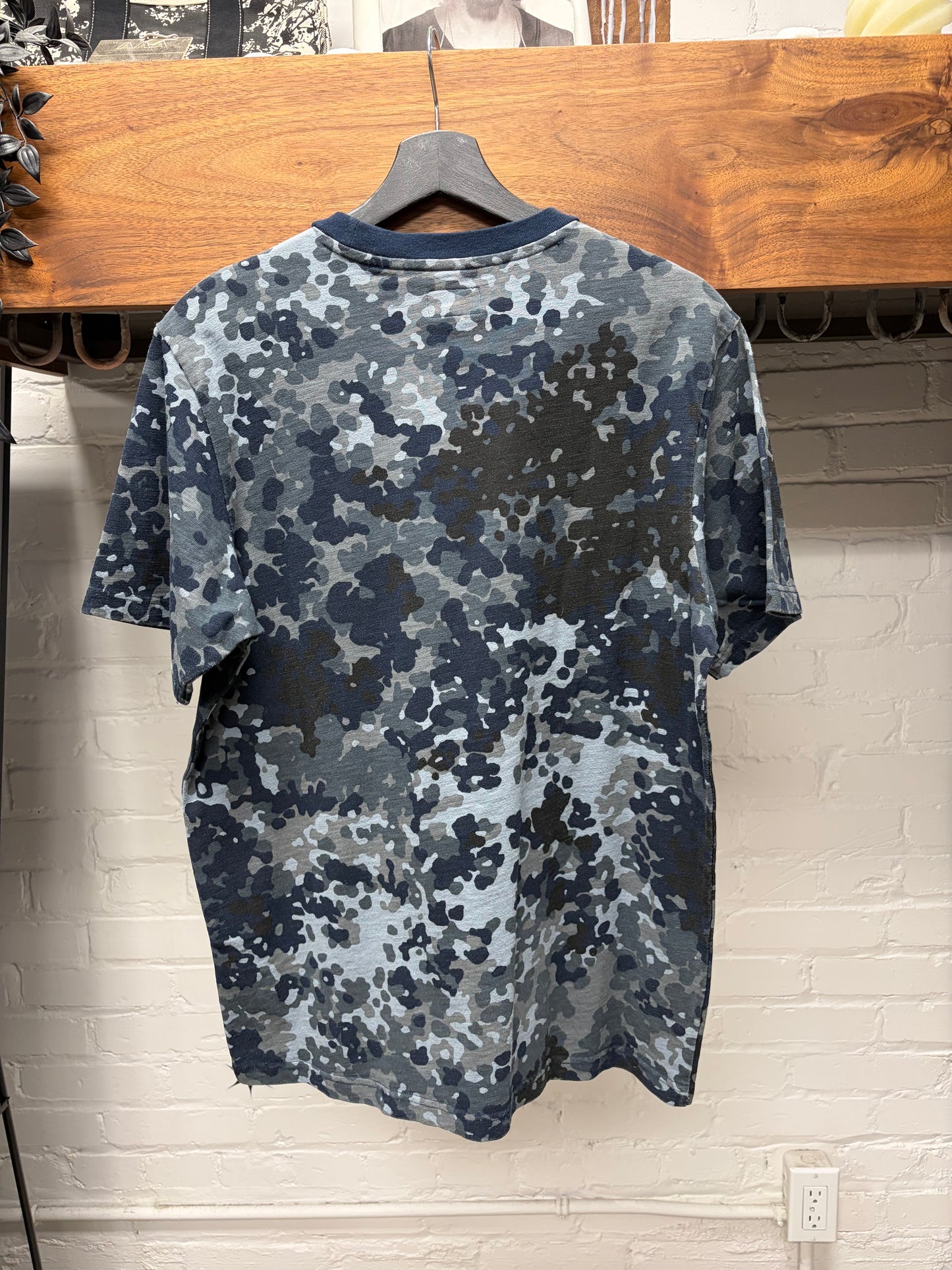 SS2019 Supreme Blue Camo ‘Pocket Logo’ T-Shirt