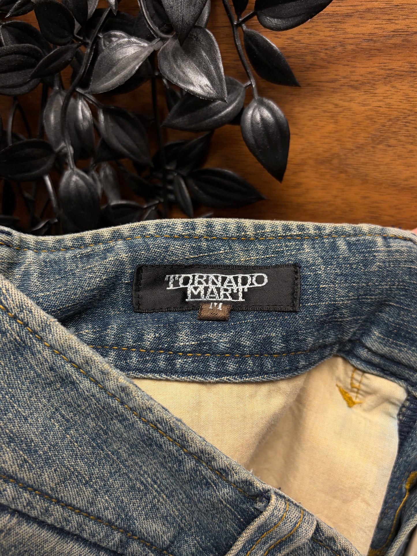 Tornado Mart Flared Cut Washed Blue Denim