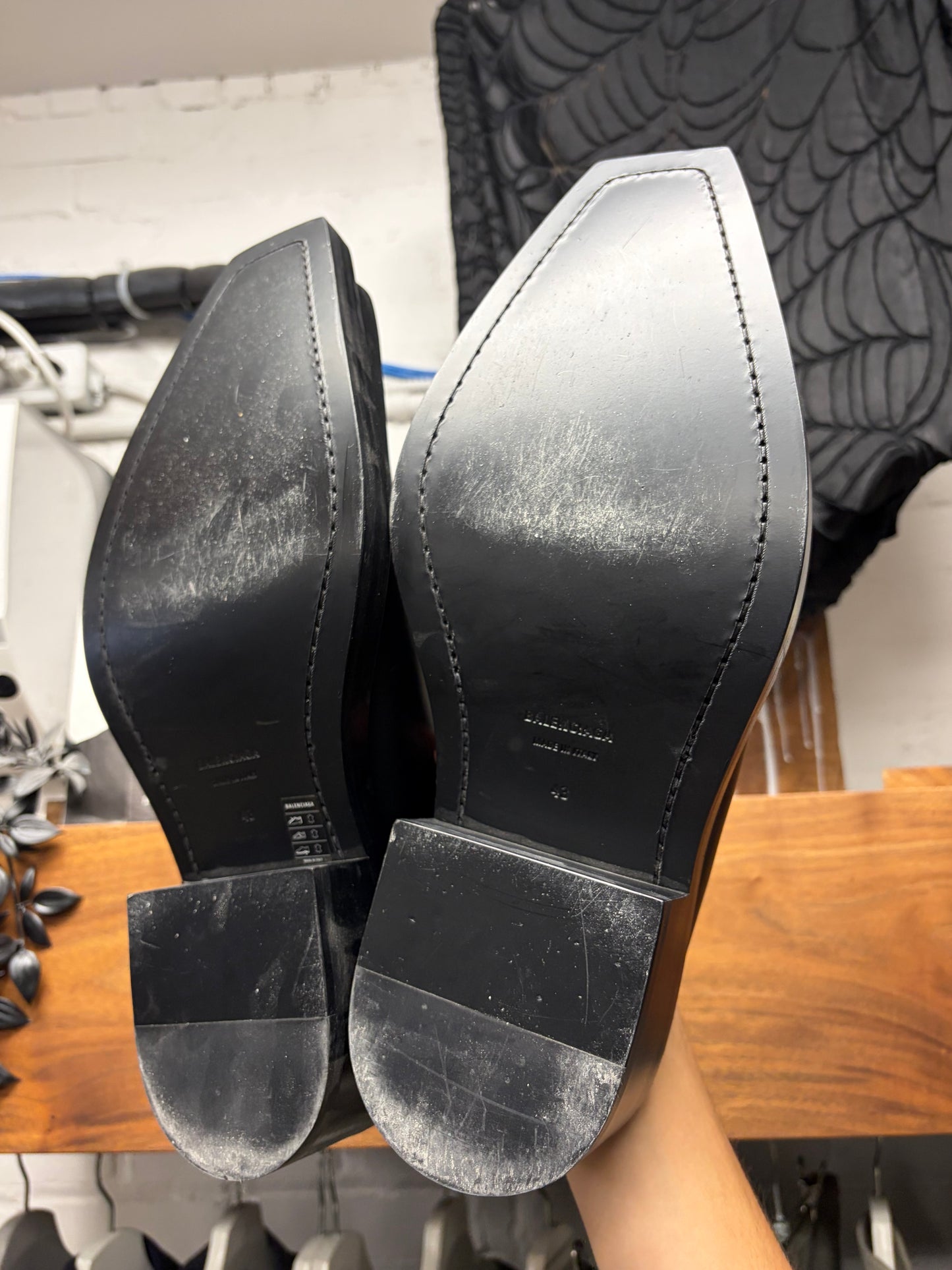 Balenciaga ‘Santiago’ Black Leather Pointed Toe Mules