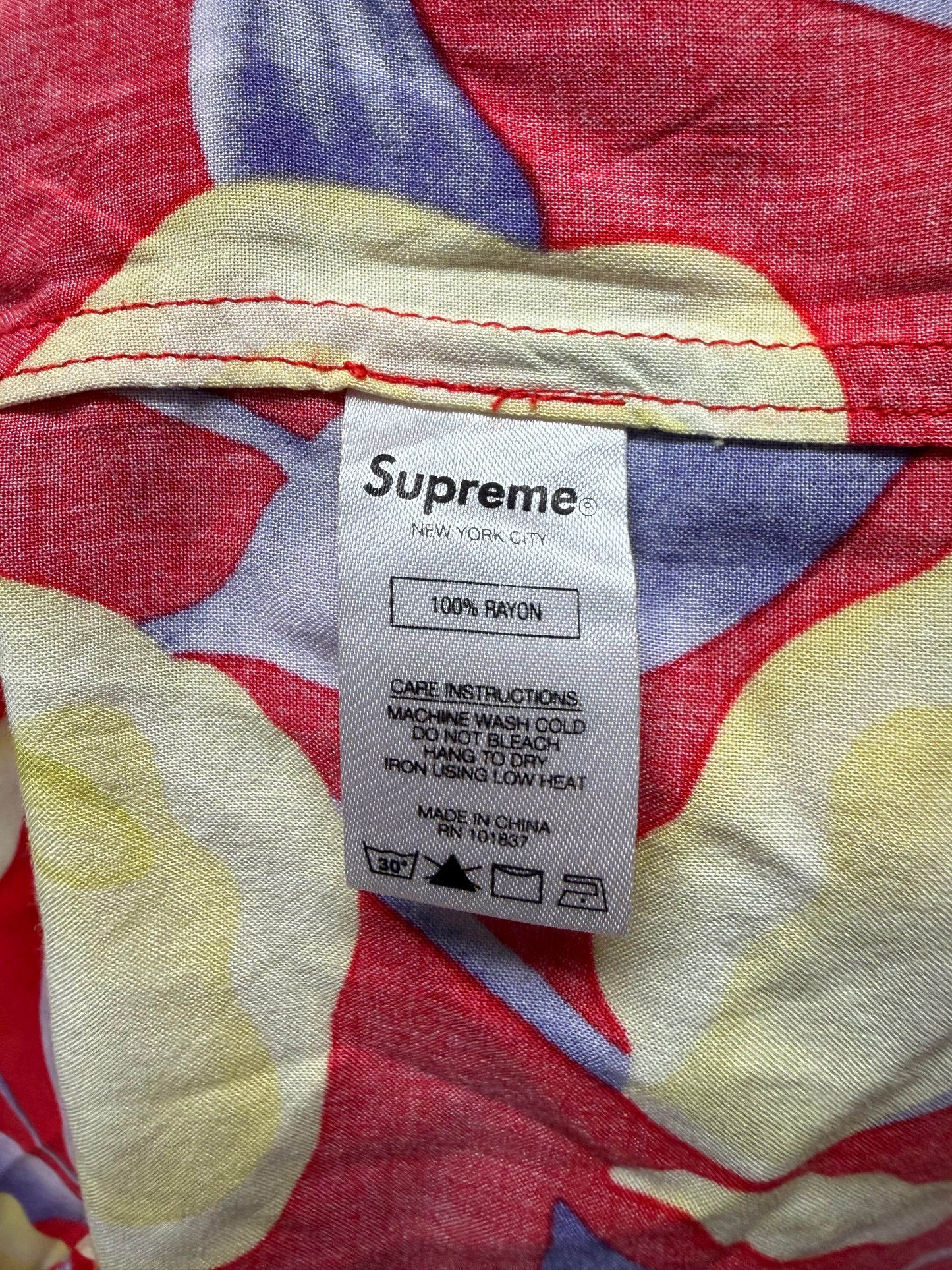 SS2018 Supreme ‘Lily’ Gold/Red Camp Collar Rayon Shirt