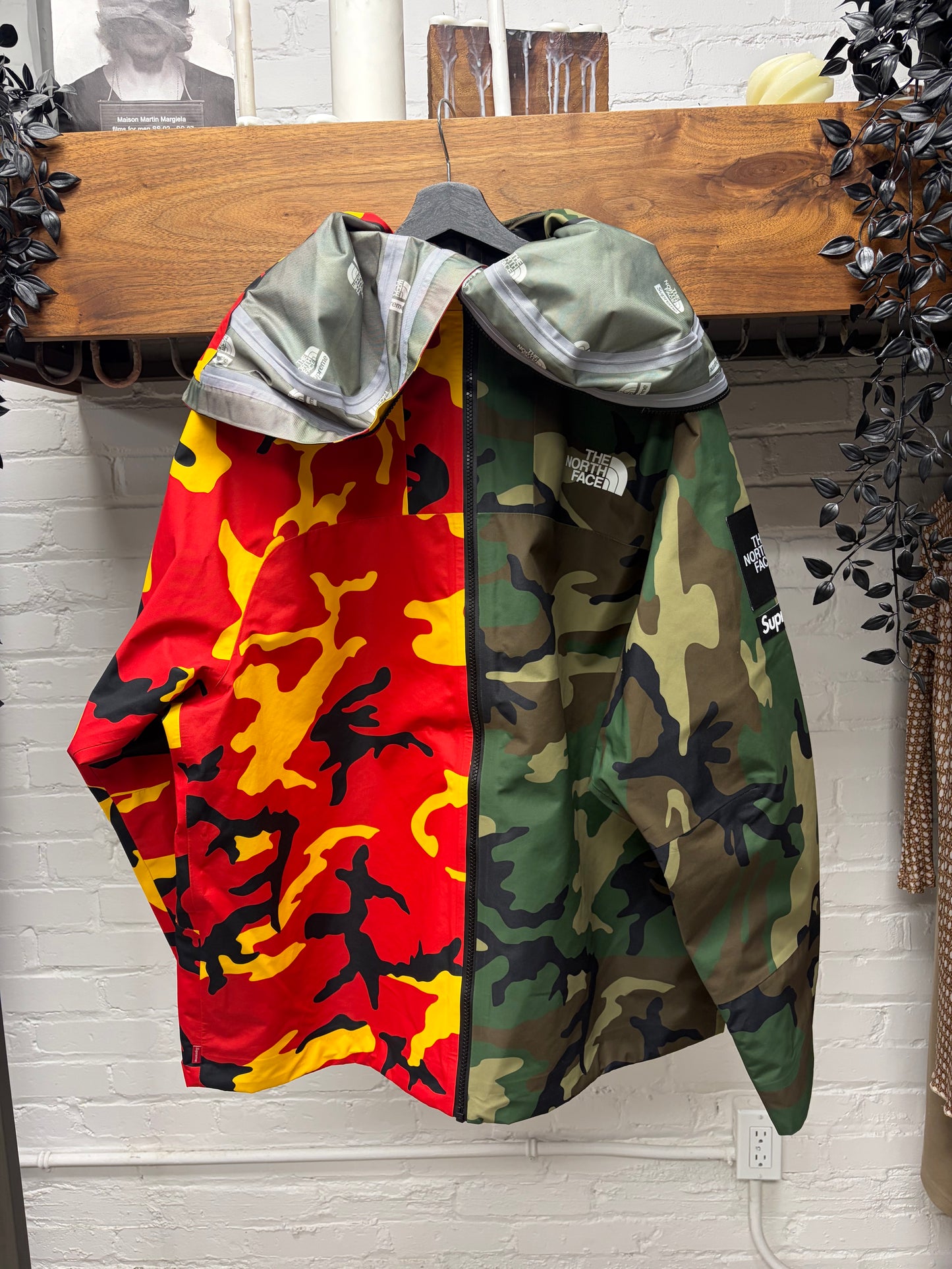 SS2024 Supreme x The North Face ‘Split Camo’ Goretex Tape Seam Jacket
