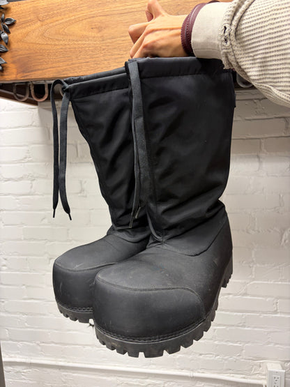 Balenciaga ‘Alaska’ Black High Top Oversized Ski Boots