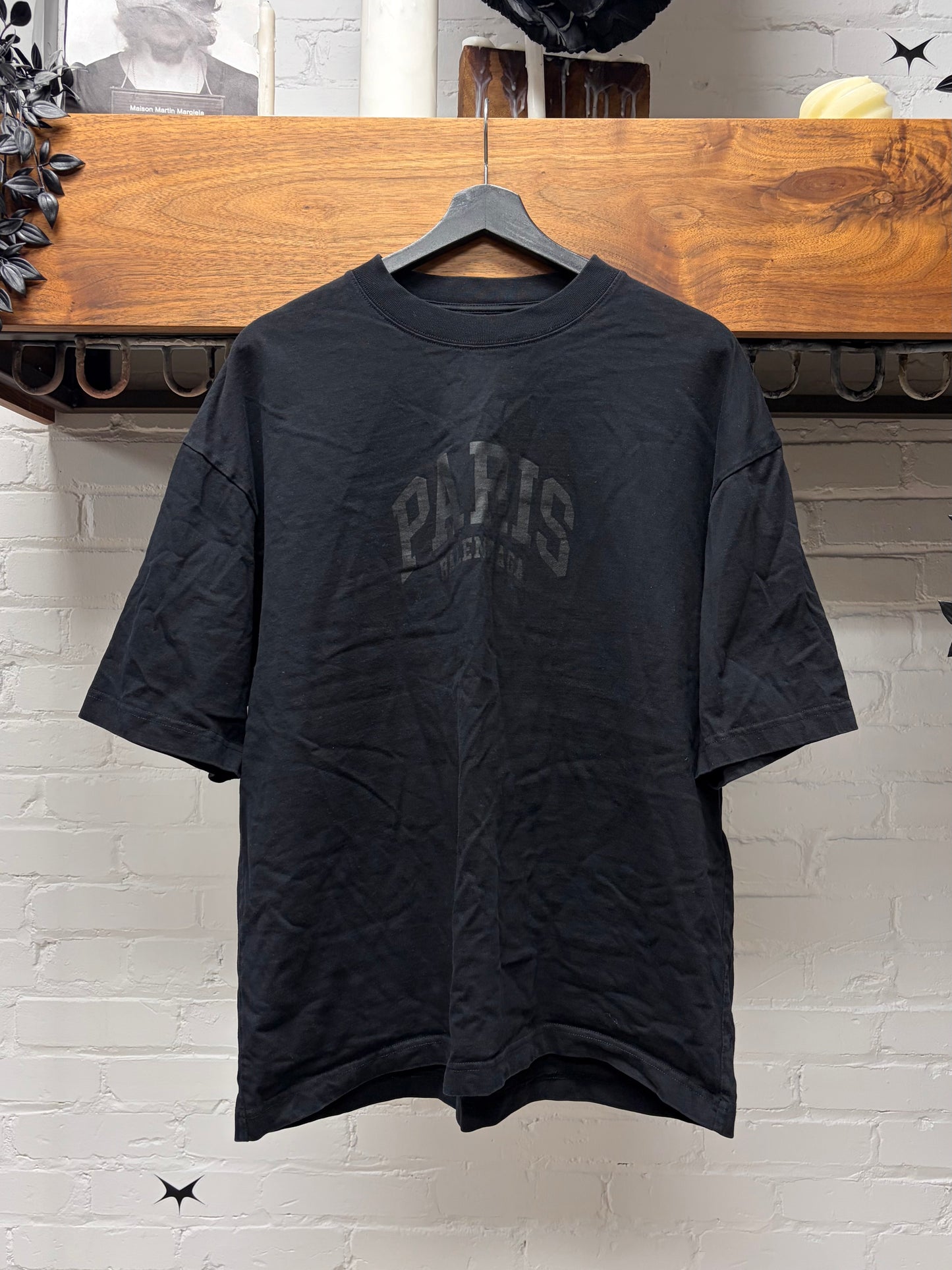 2022 Balenciaga ‘Paris’ Black Vinyl Logo Oversized T-Shirt