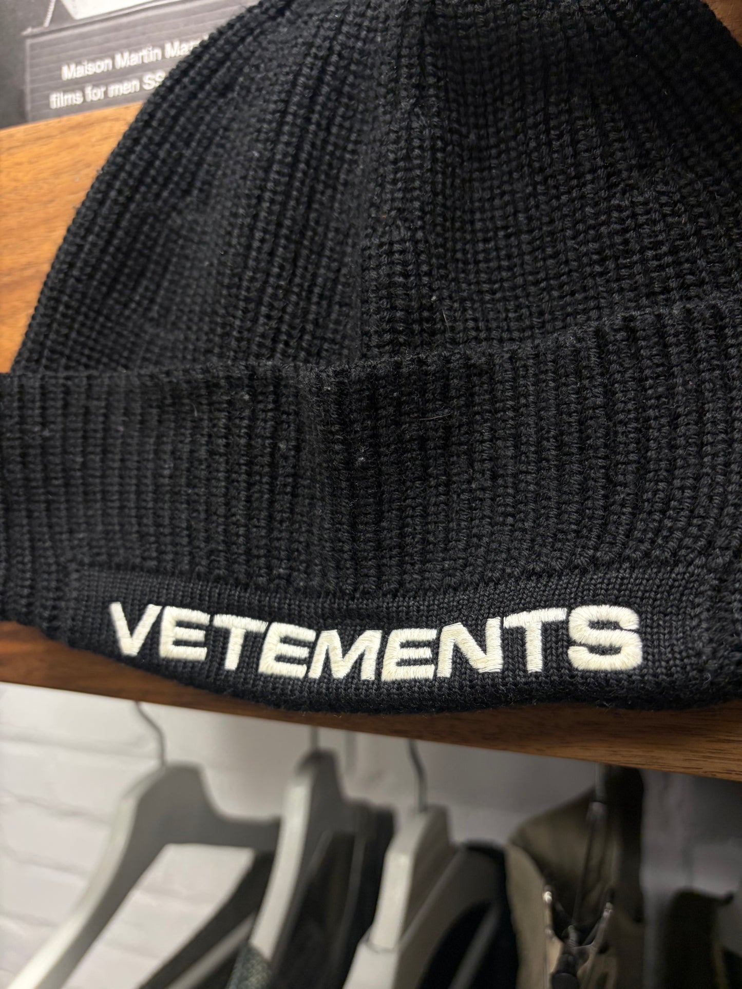 Vetements Ribbed Black ‘Limited Edition’ Embroidered Logo Beanie