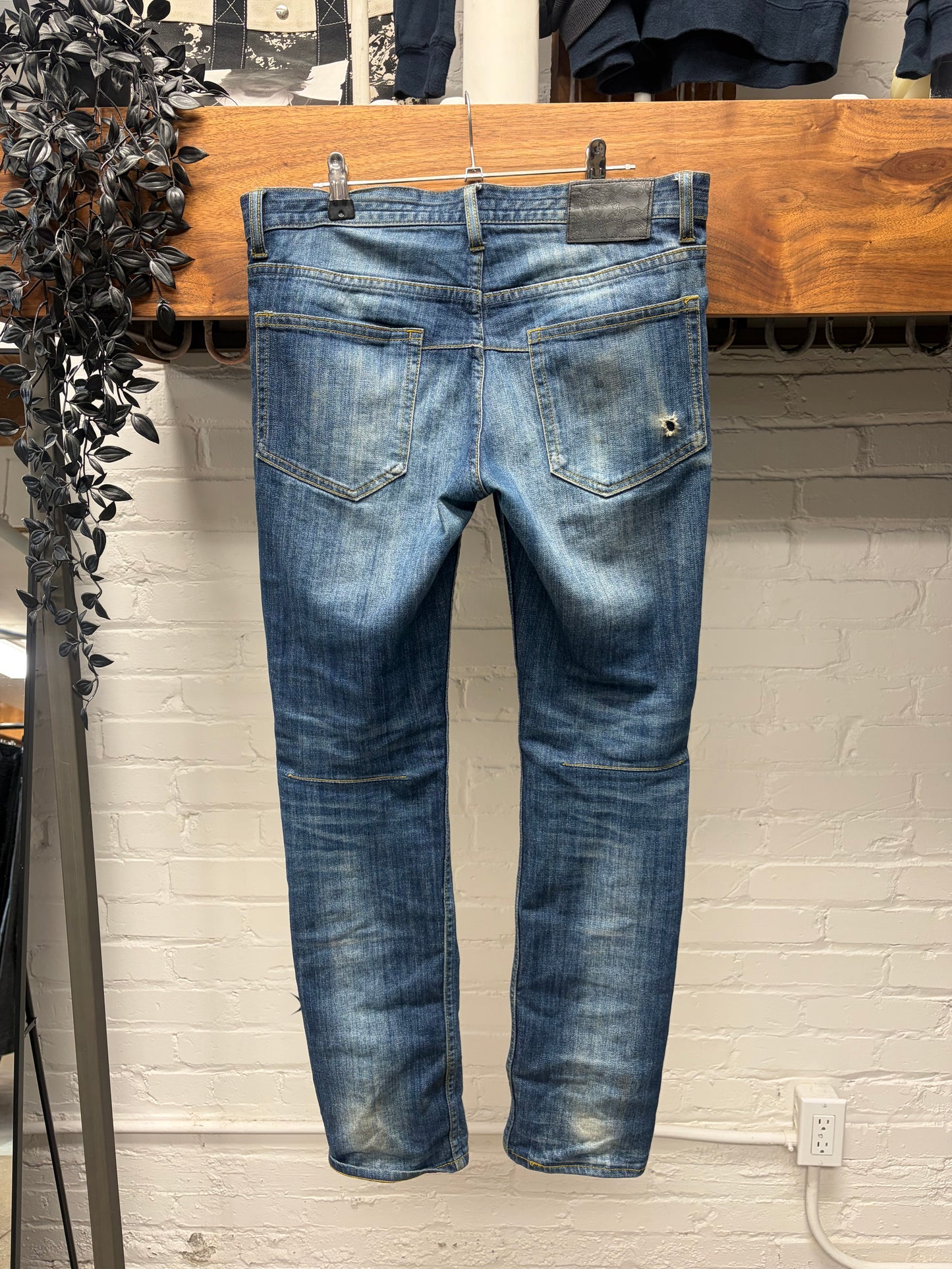 Number Nine Darted Blue ‘Music Note’ Skinny Jeans