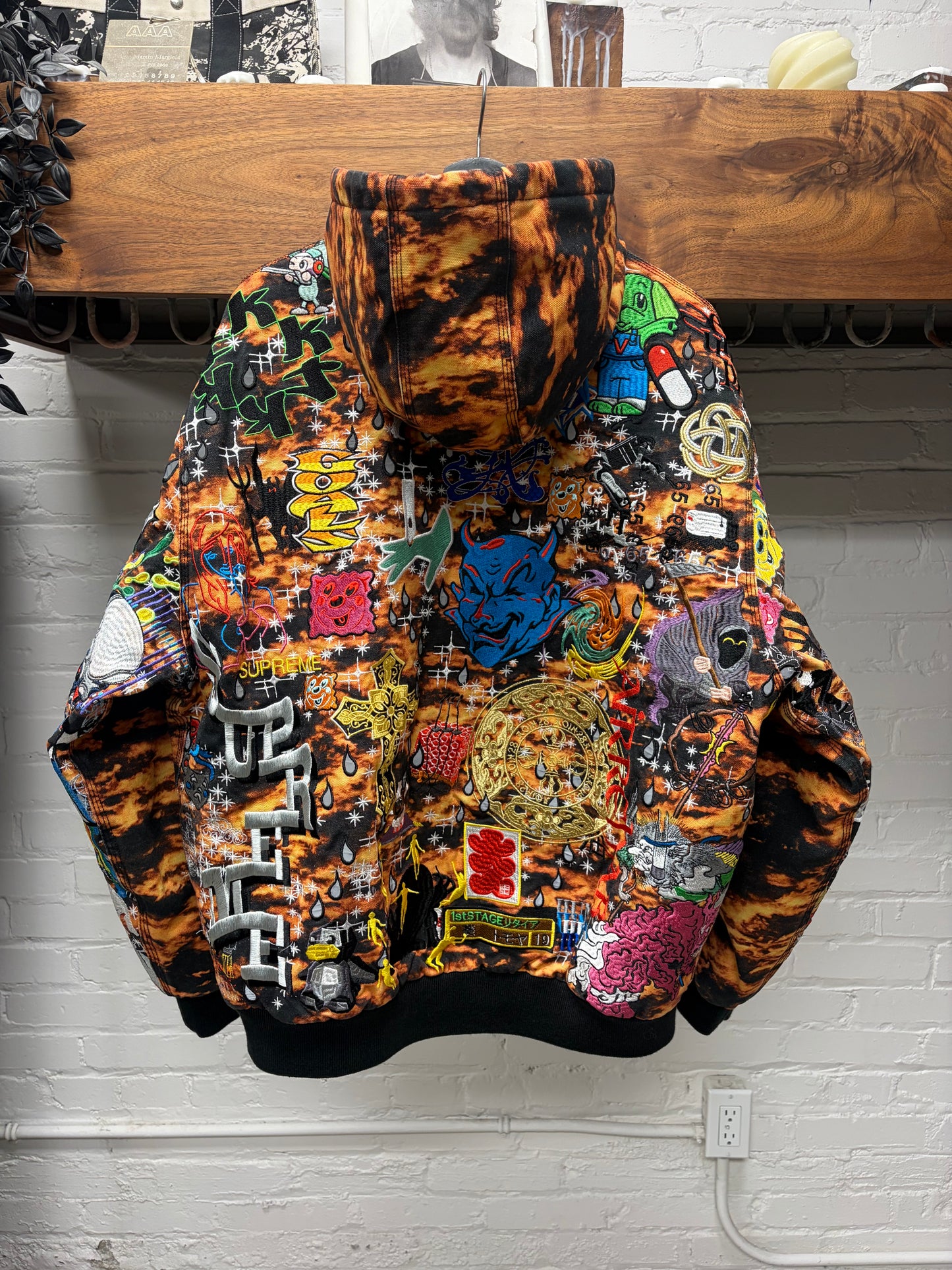 AW2025 Supreme AOI Embroidered Patch Heavyweight Hooded Work Jacket