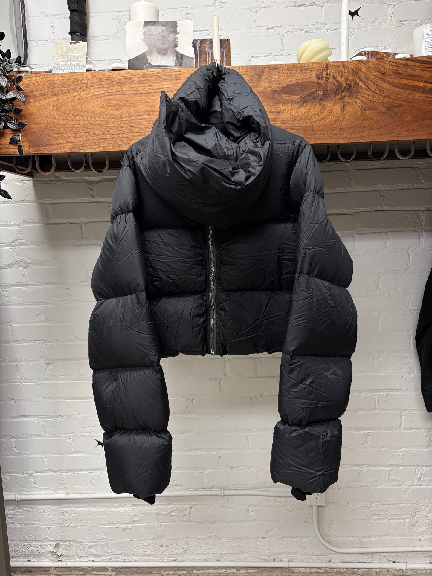 AW2021 Rick Owens ‘Gethsemane’ Funnel ‘Scarf Wrap’ Cropped Down Filled Puffer Jacket