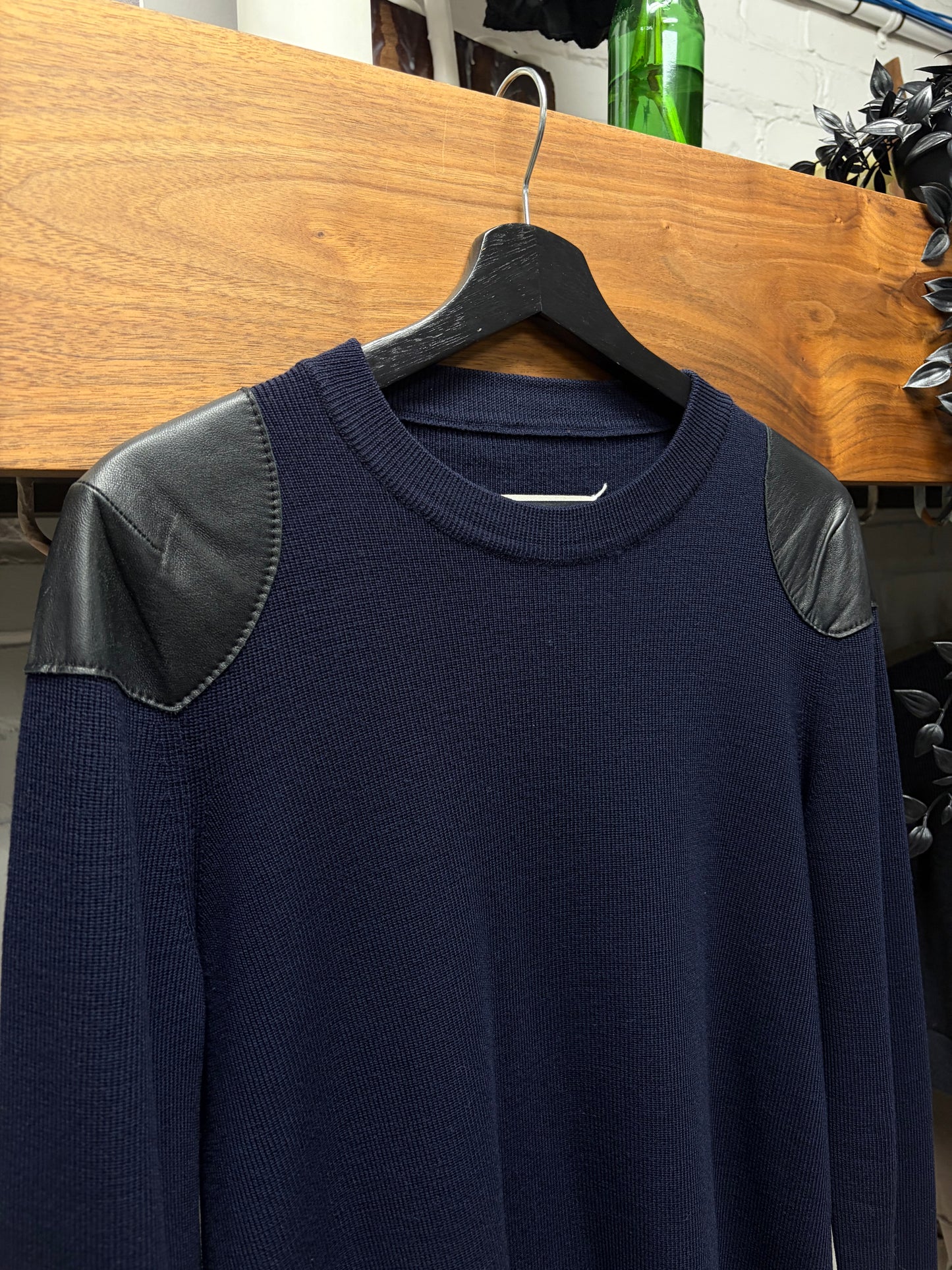 SS2015 Maison Margiela Leather Patch ‘Thumbhole’ Navy Blue Ribbed Knit Sweater