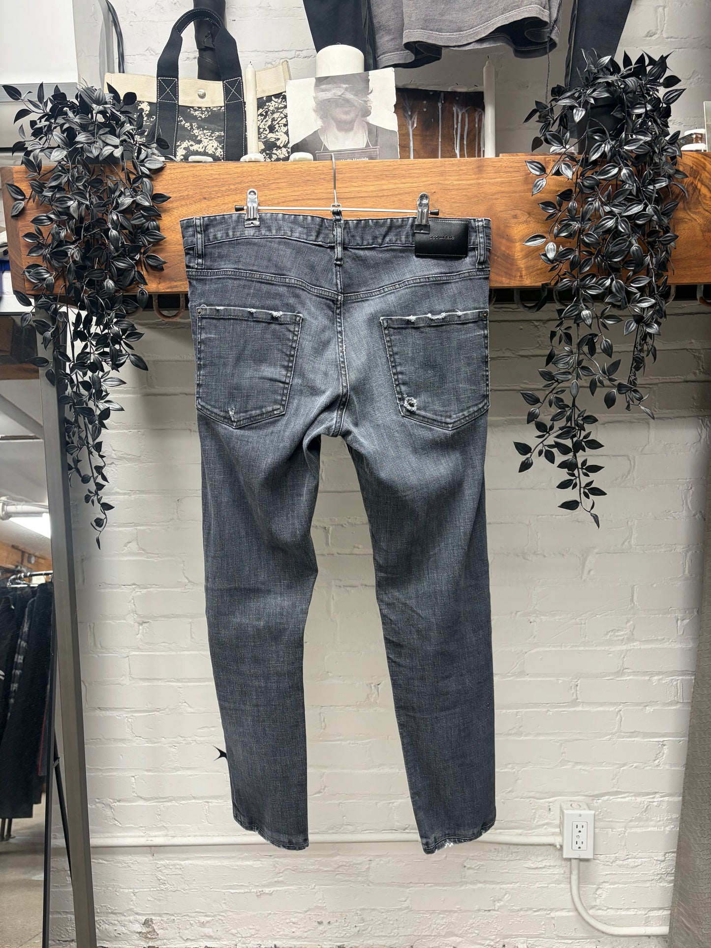 2021 Dsquared2 Washed Black Skinny Jeans