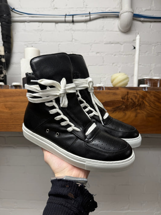 Kris Van Assche ‘Twisted-Lace’ Black/White Leather High Top Sneakers