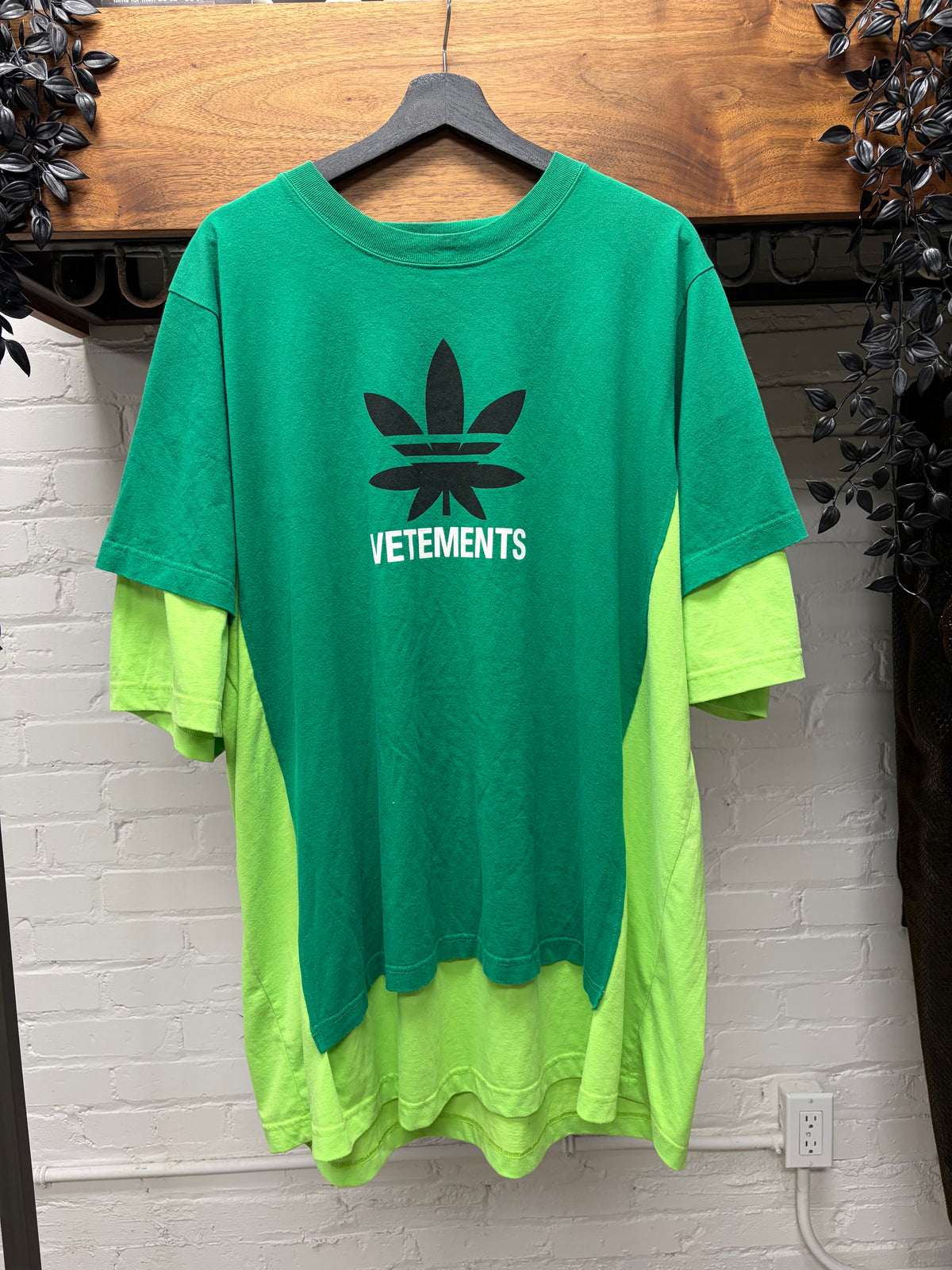 SS2020 Vetements ‘Weed Logo’ Reconstructed Double Tee Graphic T-Shirt