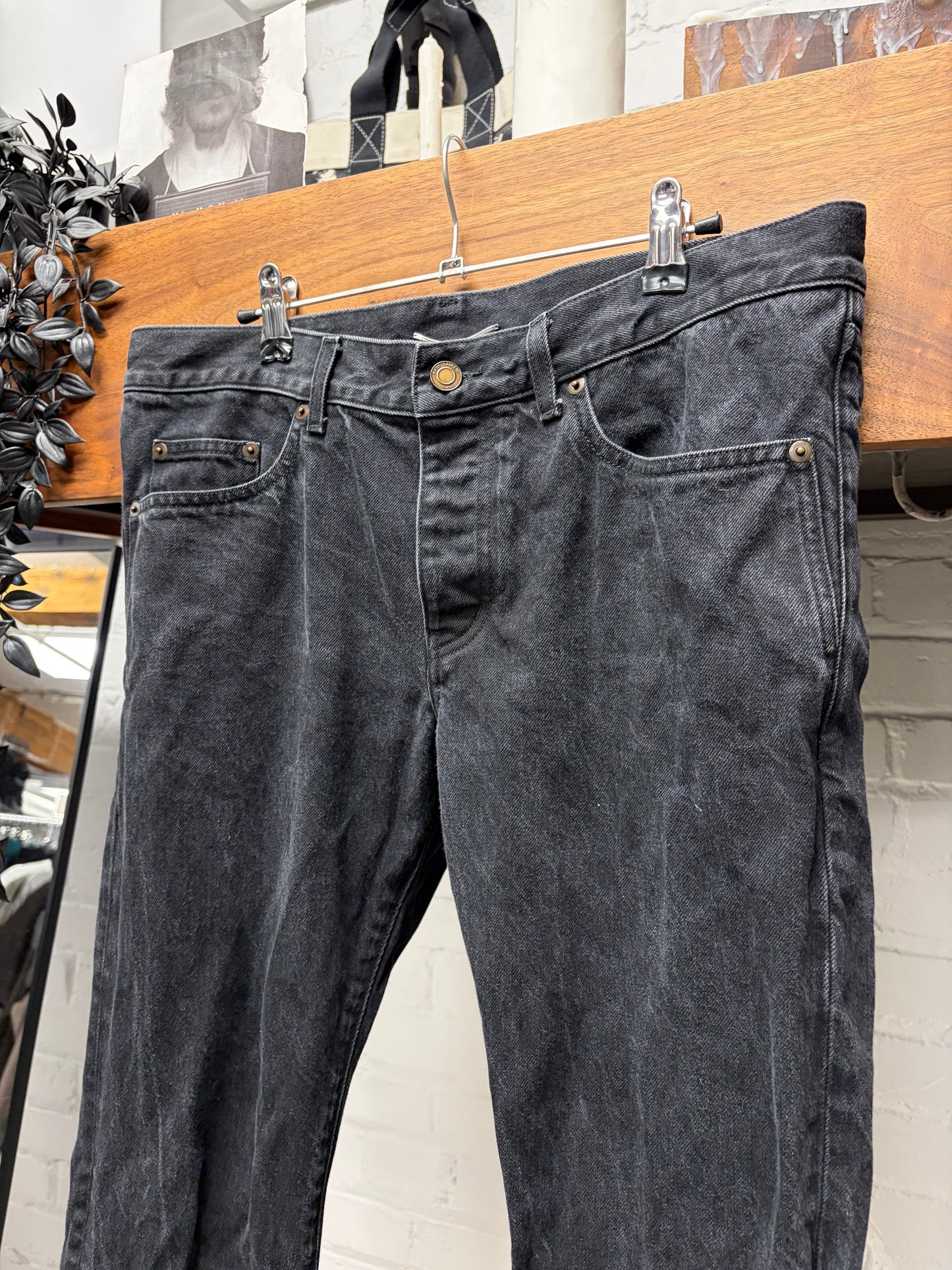 2020 Saint Laurent ‘D18’ Black Skinny Jeans