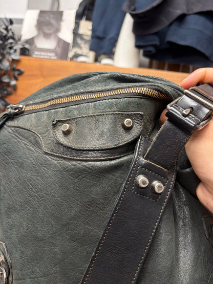 Balenciaga ‘Agneau’ Day Calfskin Leather Day Messenger Bag