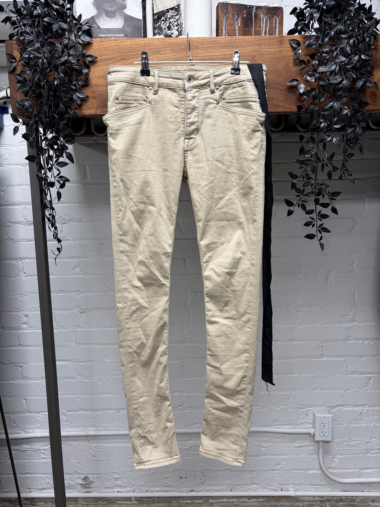 Rick Owens DRKSHDW ‘Tyrone Cut’ Mineral Wash Skinny Jeans