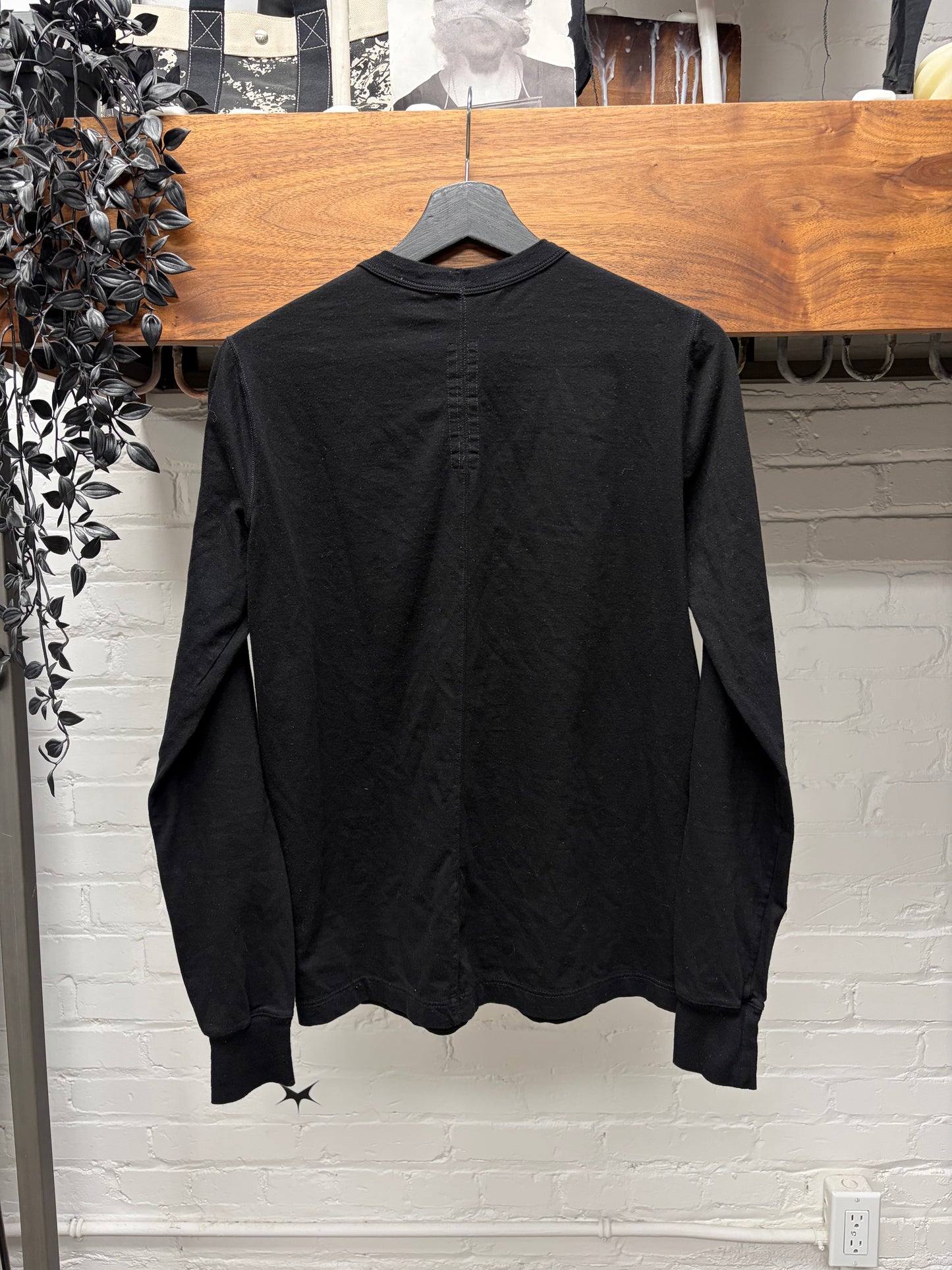 AW2024 Rick Owens ‘Porterville’ Black ‘Level’ Long Sleeve Shirt