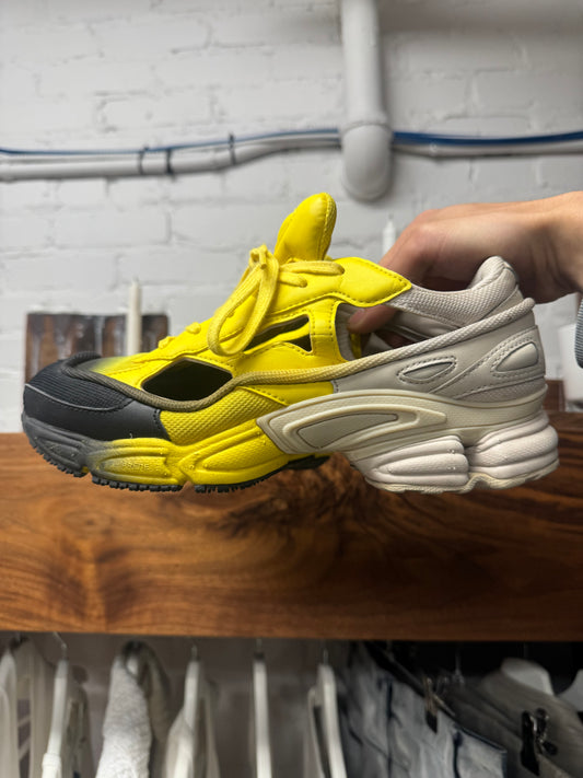 Raf Simons Ozweegos ‘V3’ Cutout Low Top Sneakers