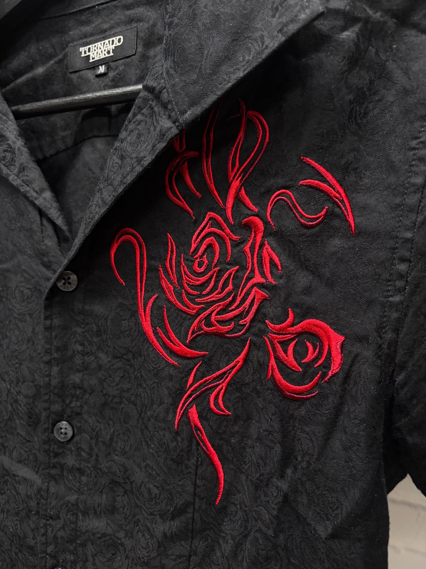 Tornado Mart Embroidered ‘Rose’ Short Sleeve Black/Red Button Up Shirt
