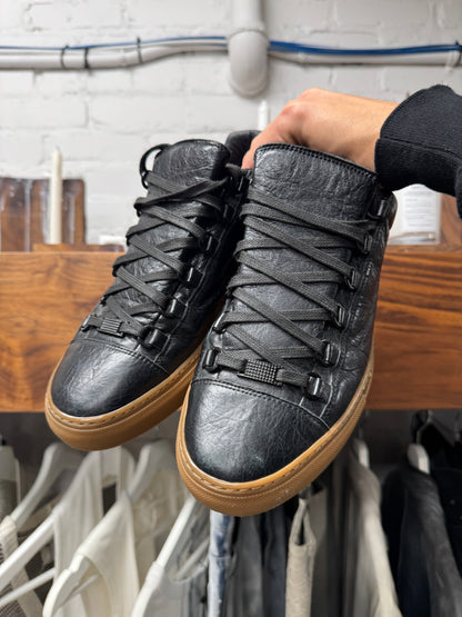 Balenciaga ‘Arena’ Black Leather/Gum Sole Mid Top Sneakers