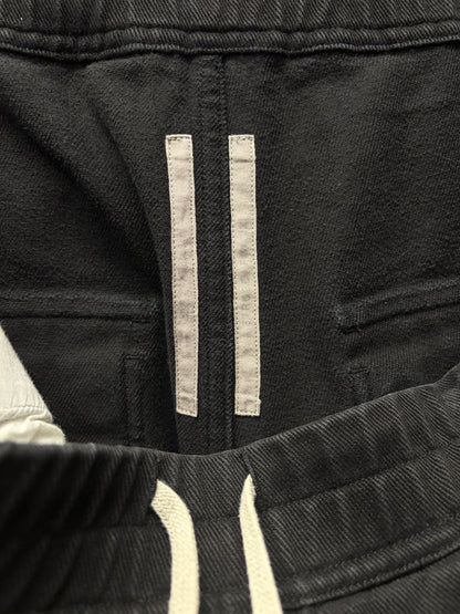 AW2022 Rick Owens ‘Strobe’ Mainline ‘Geth Bela’ Black Wide Drawstring Pants