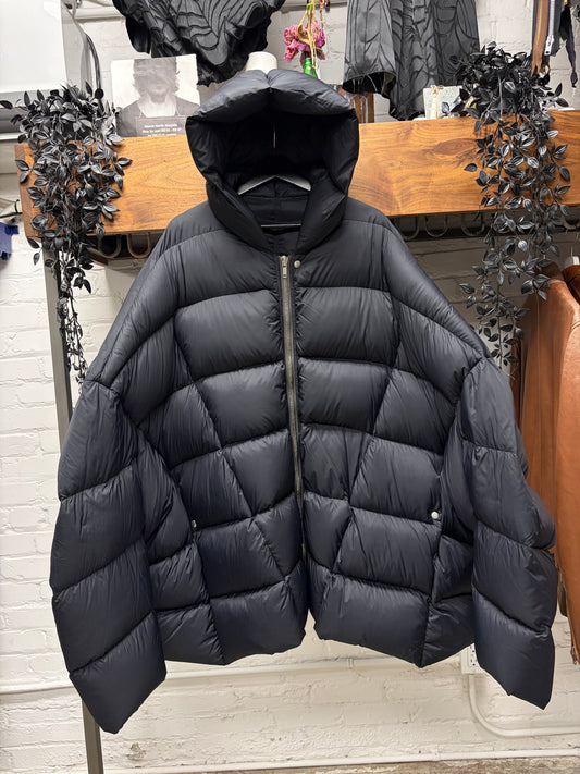 AW2021 Rick Owens ‘Gethsemane’ Black Jumbo Duvet ‘Peter’ Oversized Down Puffer Jacket