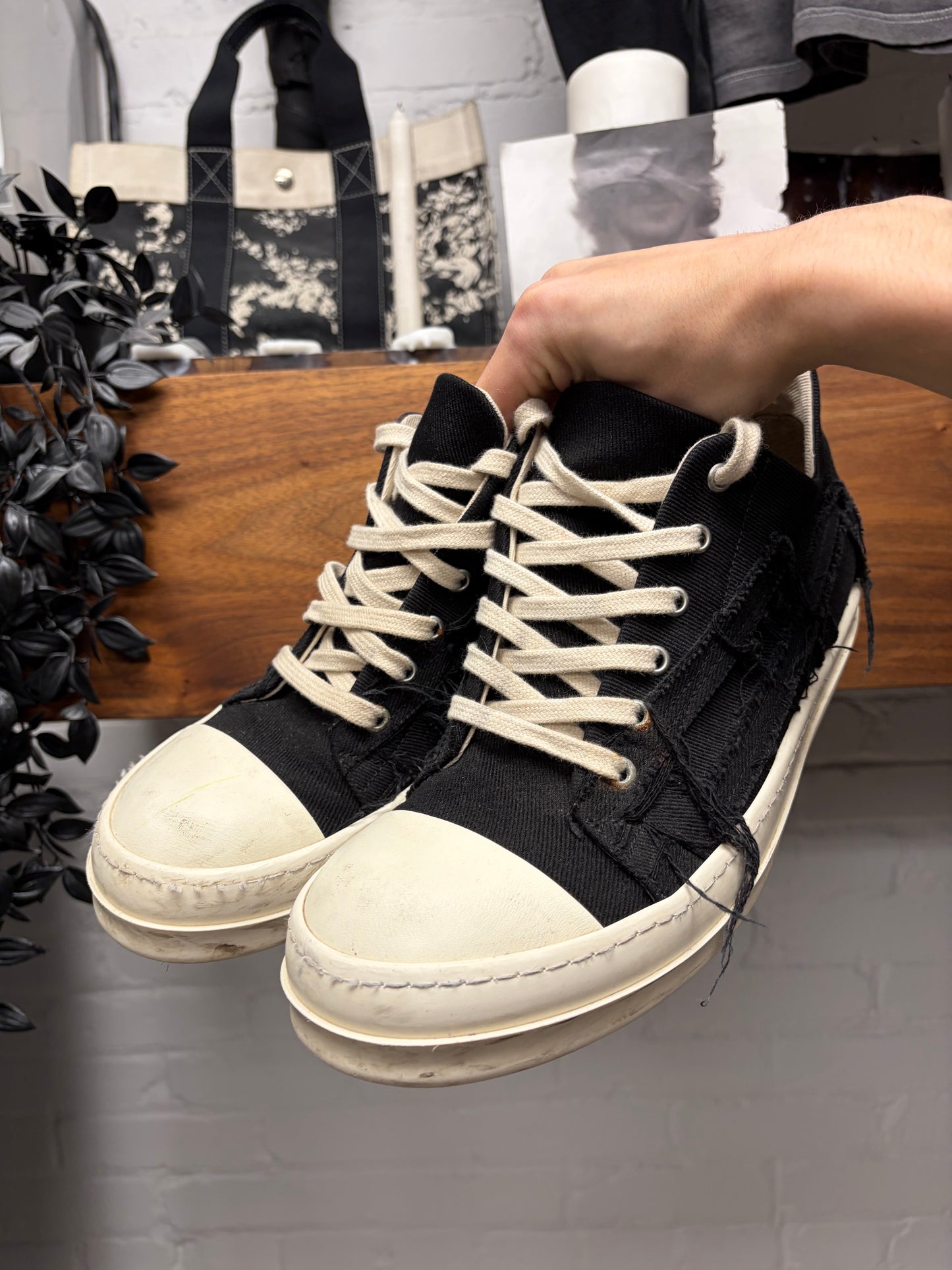 SS2023 Rick Owens ‘Edfu’ Slashed ‘Ramones’ Low Top Sneakers