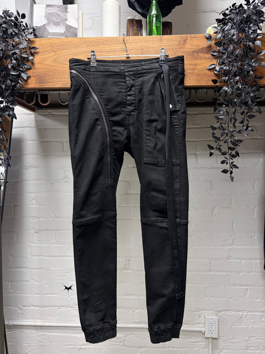 SS2023 Rick Owens ‘Edfu’ Black ‘Aircut’ Asymmetric Zip Joggers