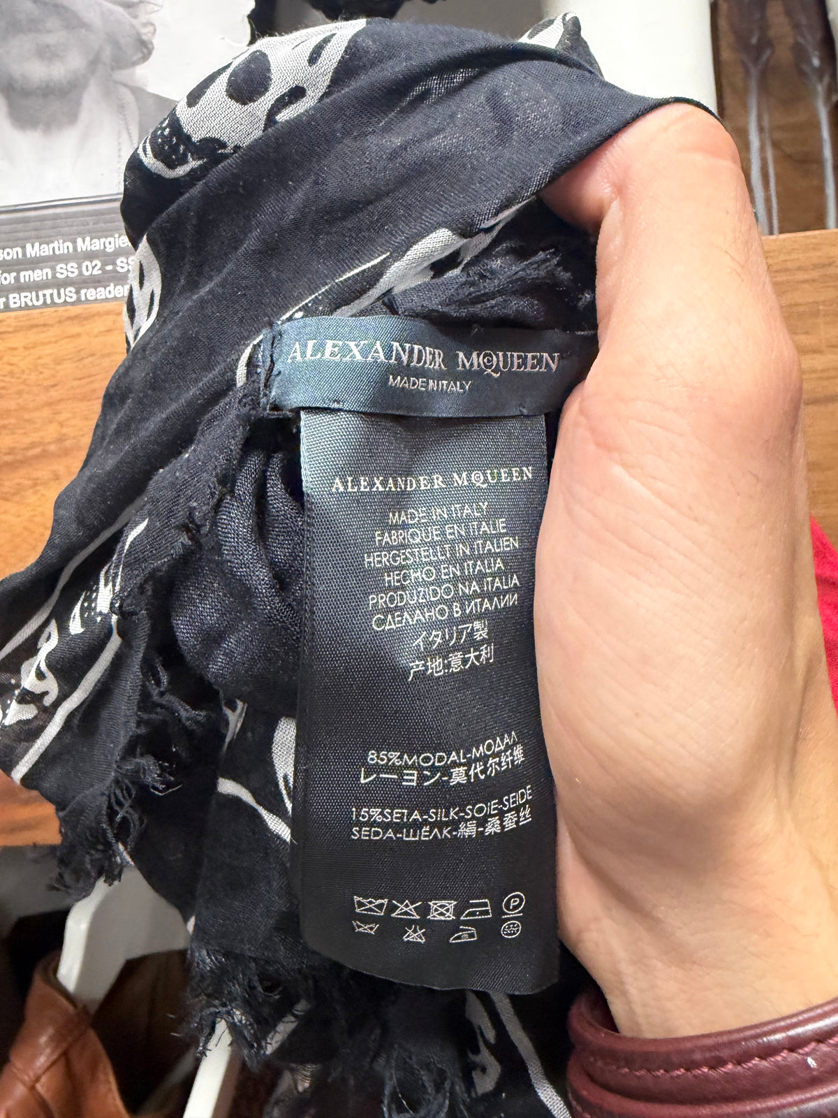 Alexander McQueen XL size Silk Black/Red Skull Print Scarf