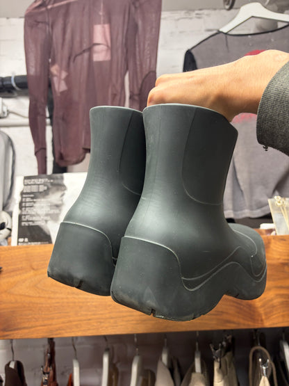 Bottega Veneta ‘Puddle’ Black Rubber Boots