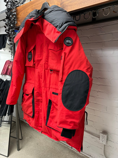 AW2017 Vetements x Canada Goose Down Filled Red/Black Parka