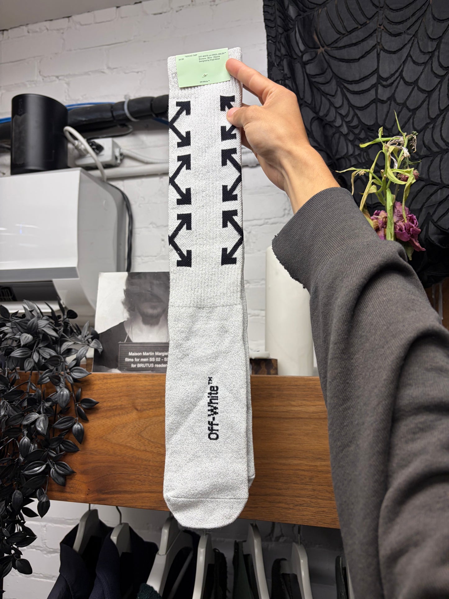 Off-White Arrows Silver/Black ‘Arrows Logo’ Socks