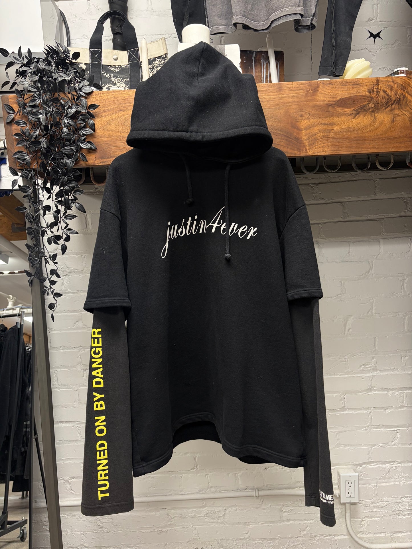 AW2017 Vetements ‘11 Inch Gun Club’ Pullover Hoodie