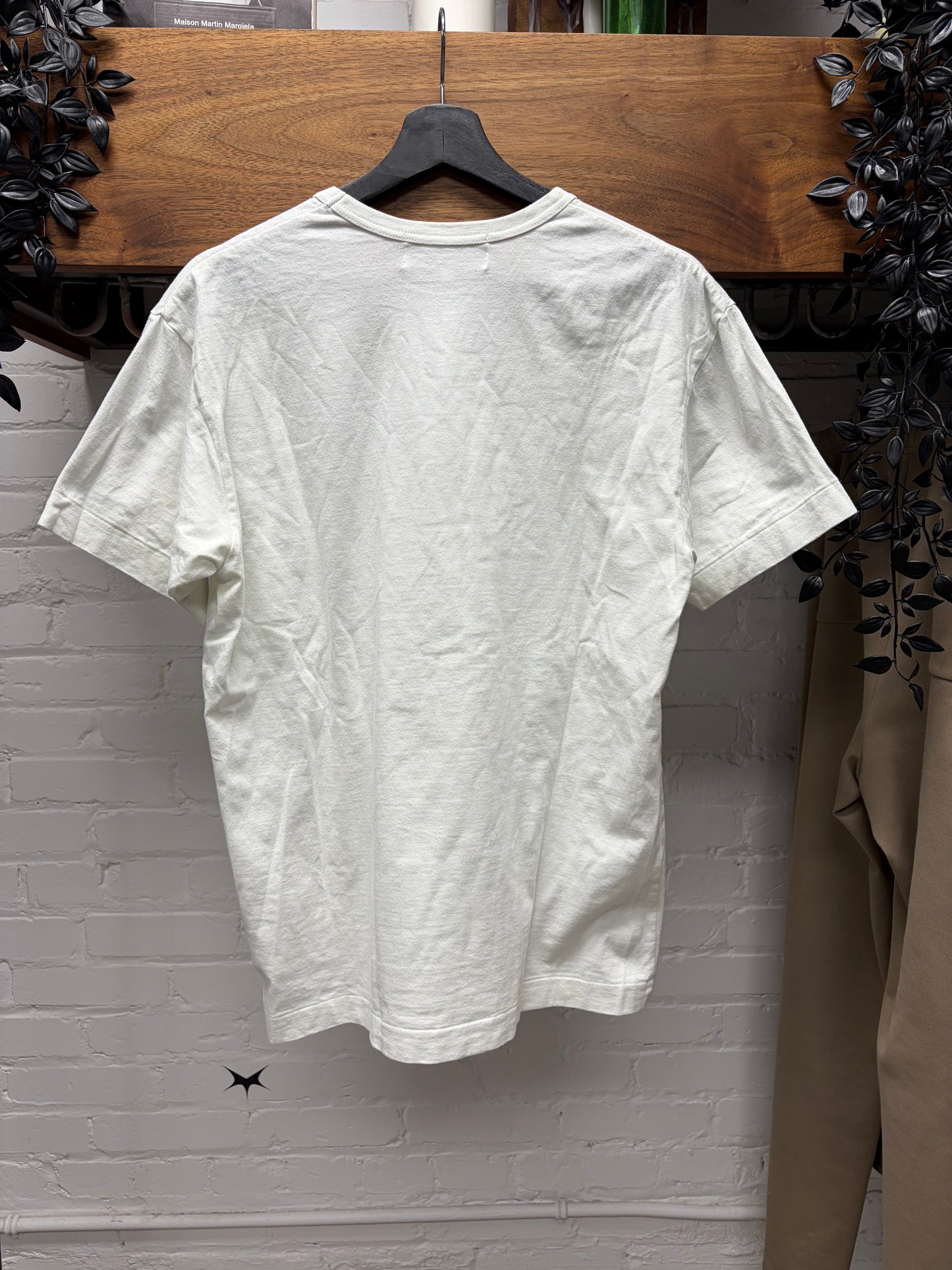 Comme Des Garçons ‘CDG’ Circular Logo White Graphic T-Shirt
