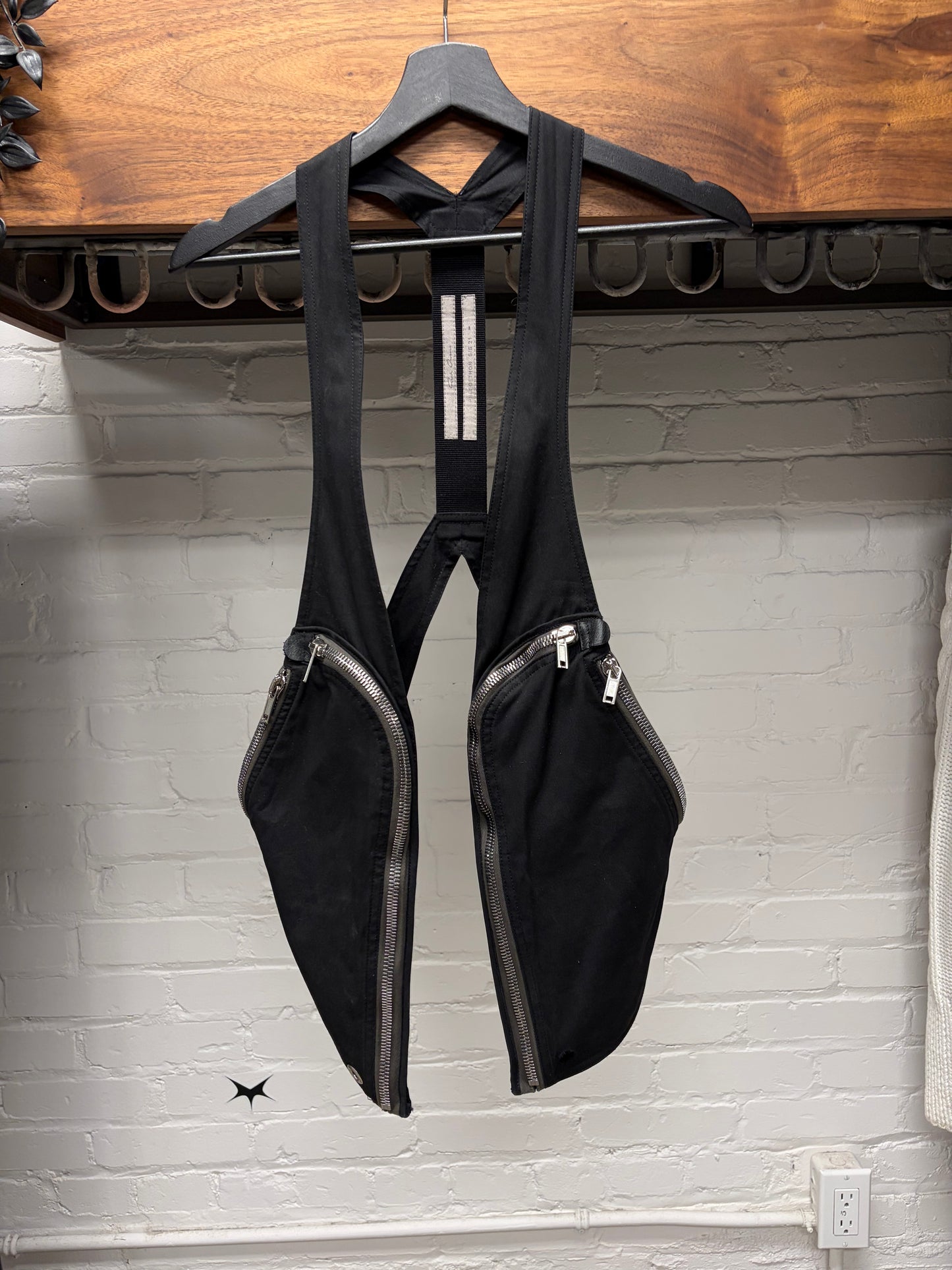 SS2021 Rick Owens ‘Phlegethon’ Bauhaus Black Nylon Cargo Vest