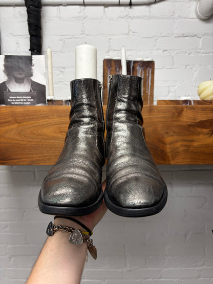 Saint Laurent Rustic Silver ‘Wyatt’ Pointed Toe Chelsea Boots