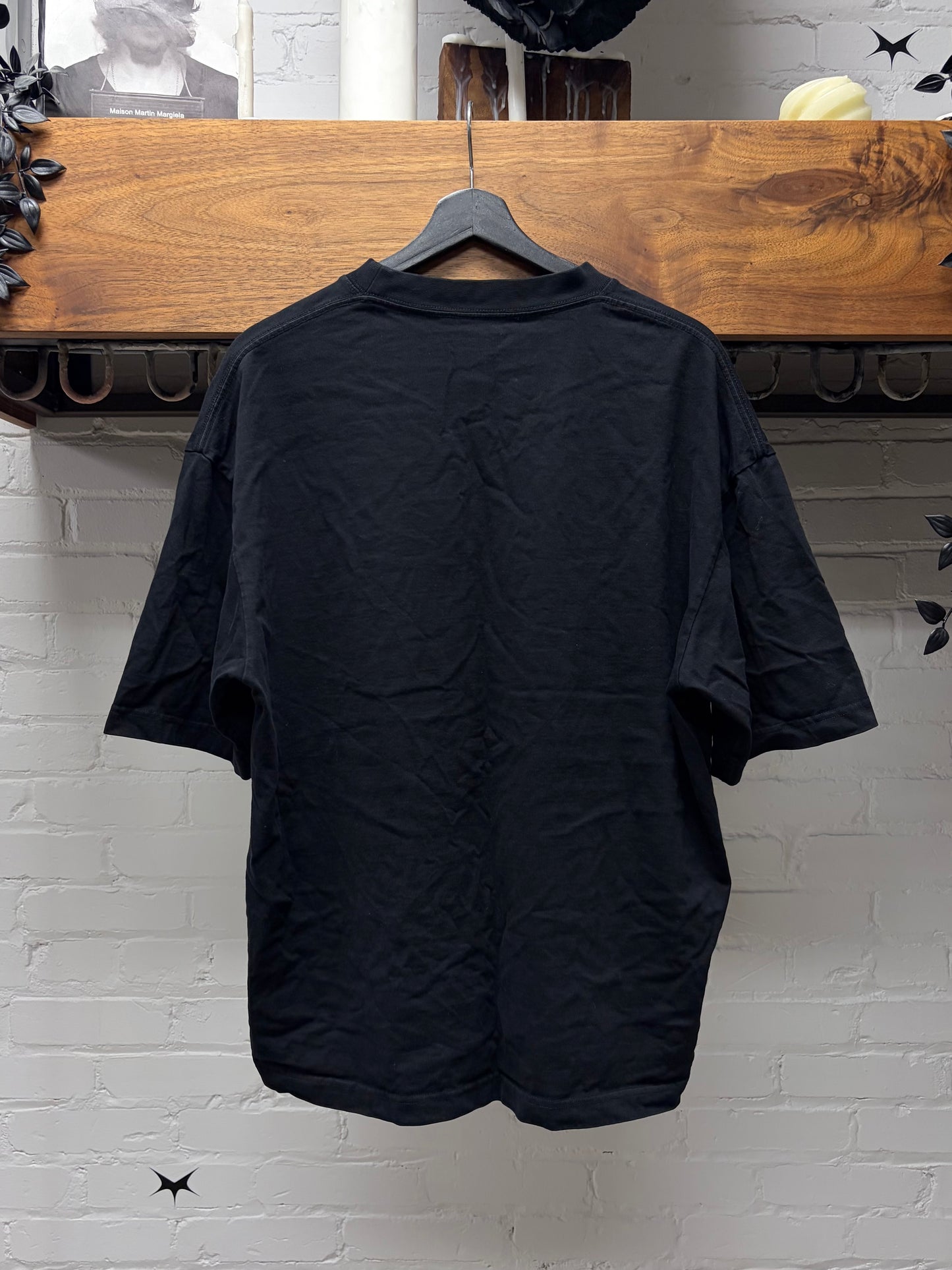 2022 Balenciaga ‘Paris’ Black Vinyl Logo Oversized T-Shirt
