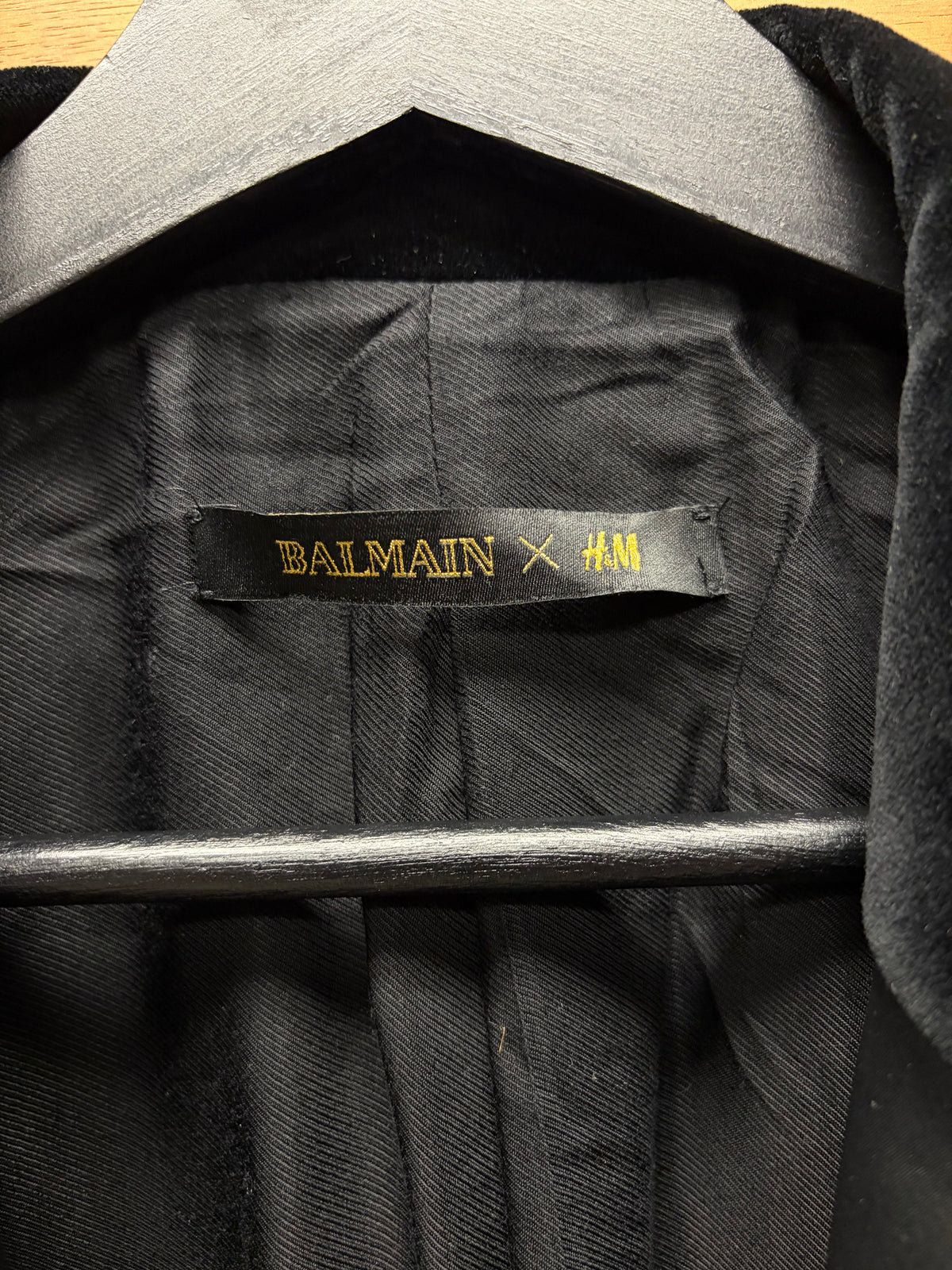 AW2015 Balmain x H&M Velvet ‘Smoking Jacket’ Single Button Blazer