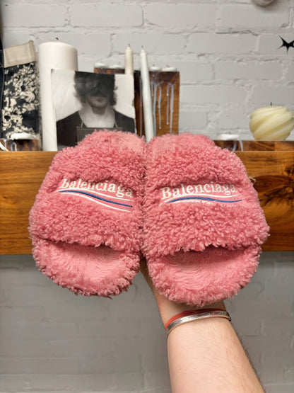 Balenciaga ‘Campaign Logo’ Fuzzy Slippers
