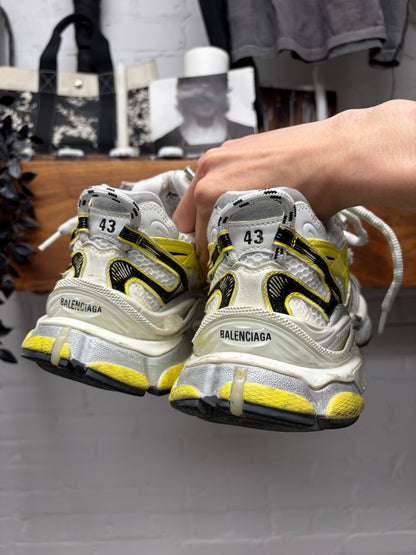 Balenciaga ‘Runner’ White/Yellow Low Top Sneakers