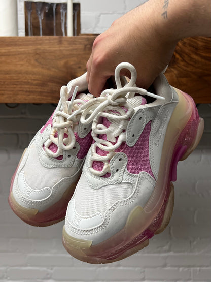 Balenciaga ‘Triple S’ White/Pink Low Top Sneakers