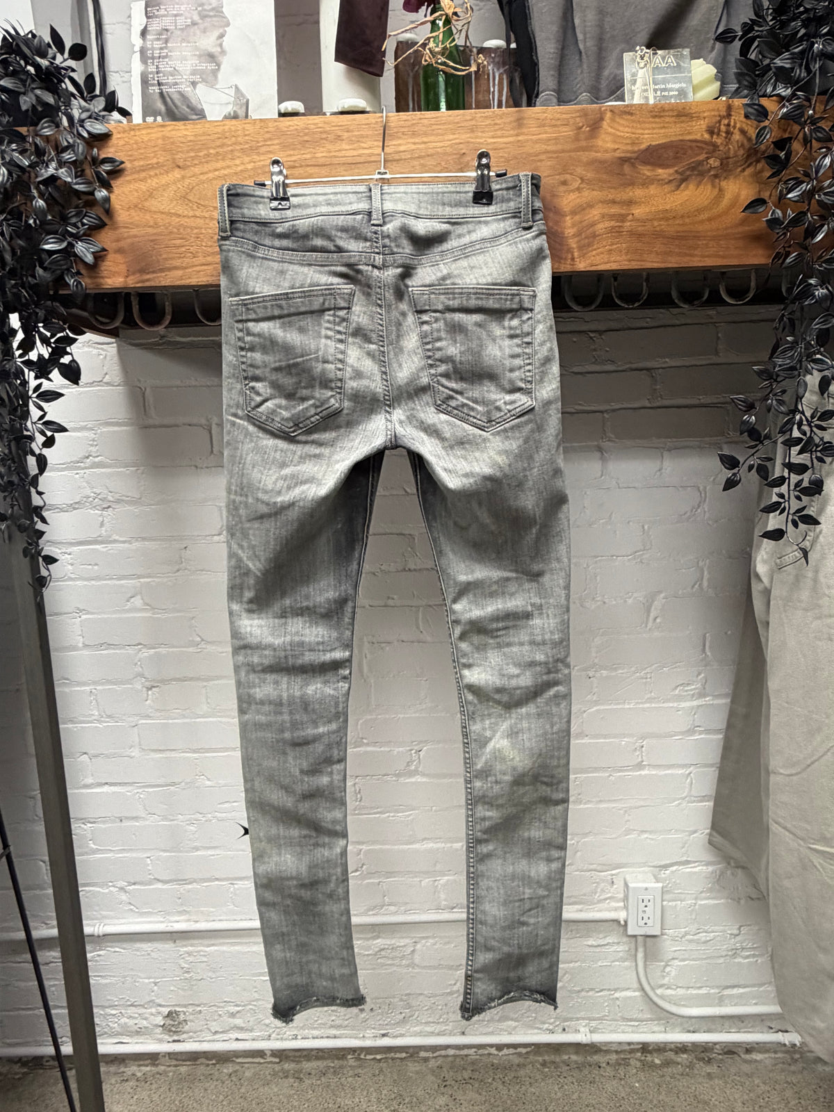 Rick Owens ‘Tyrone’ Bacteria Grey Skinny Jeans