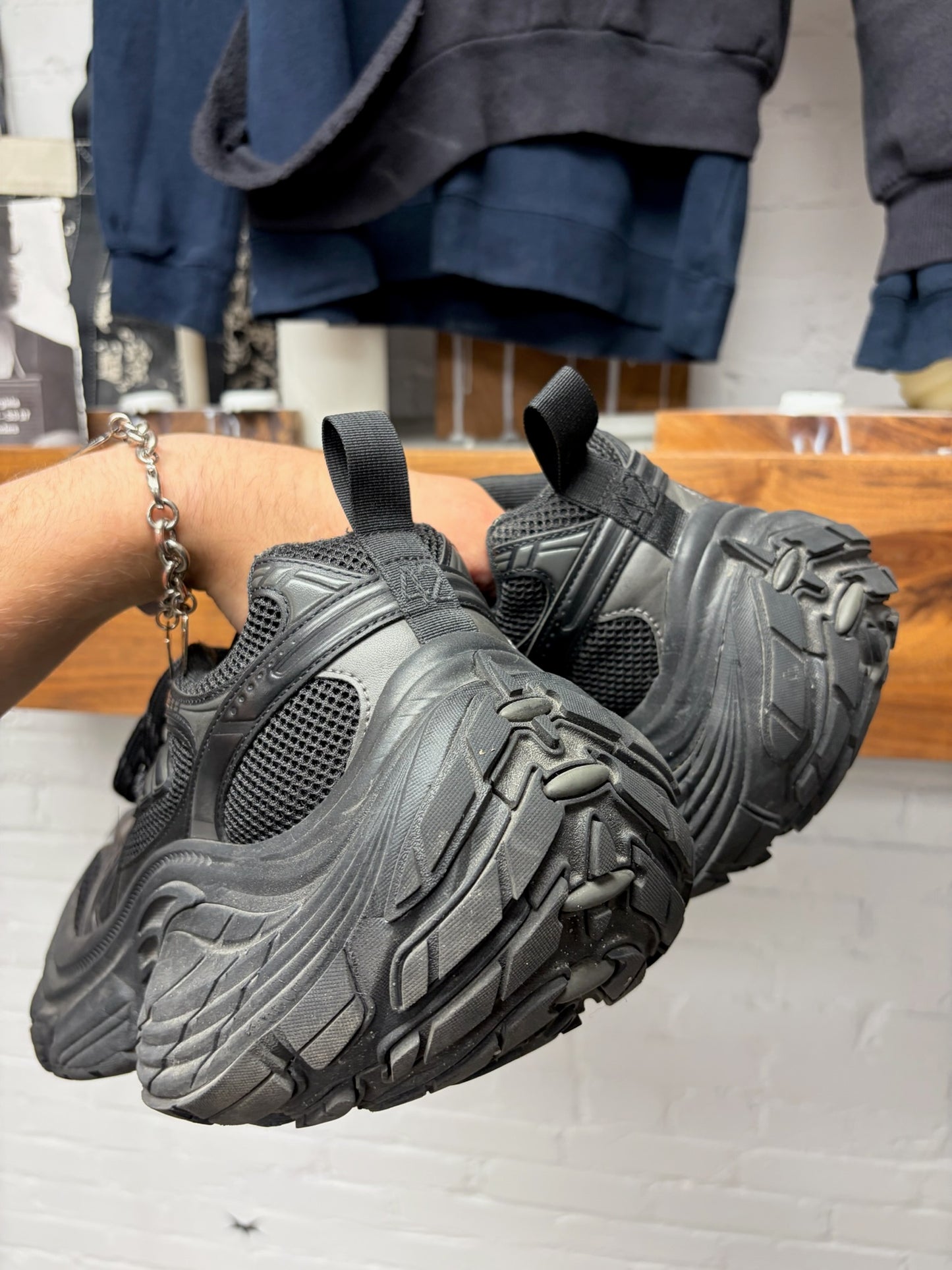 Balenciaga ‘10XL’ Black Platform Sole Oversized Low Top Sneakers