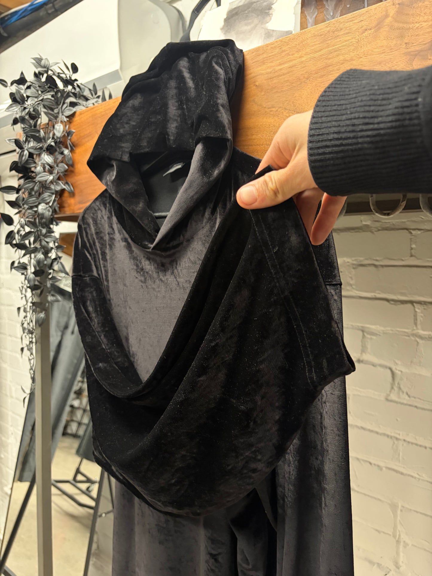 AW2022 Balenciaga ‘Velour’ Black Pullover Hoodie