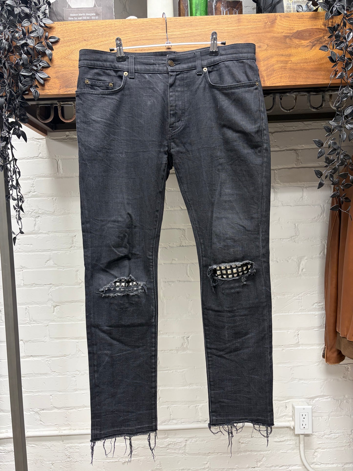 2016 Saint Laurent by Hedi Slimane Studded Leather Patch ‘D02’ Black Biker Skinny Jeans