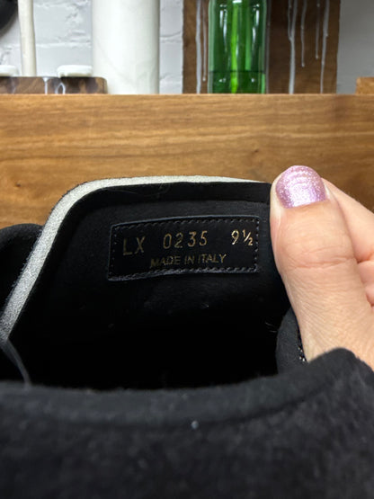 Louis Vuitton ‘Rally’ Black Suede Low Top Sneakers