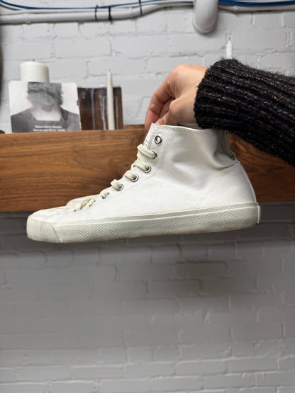 Maison Margiela ‘Tabi’ Split Toe High Top Sneakers