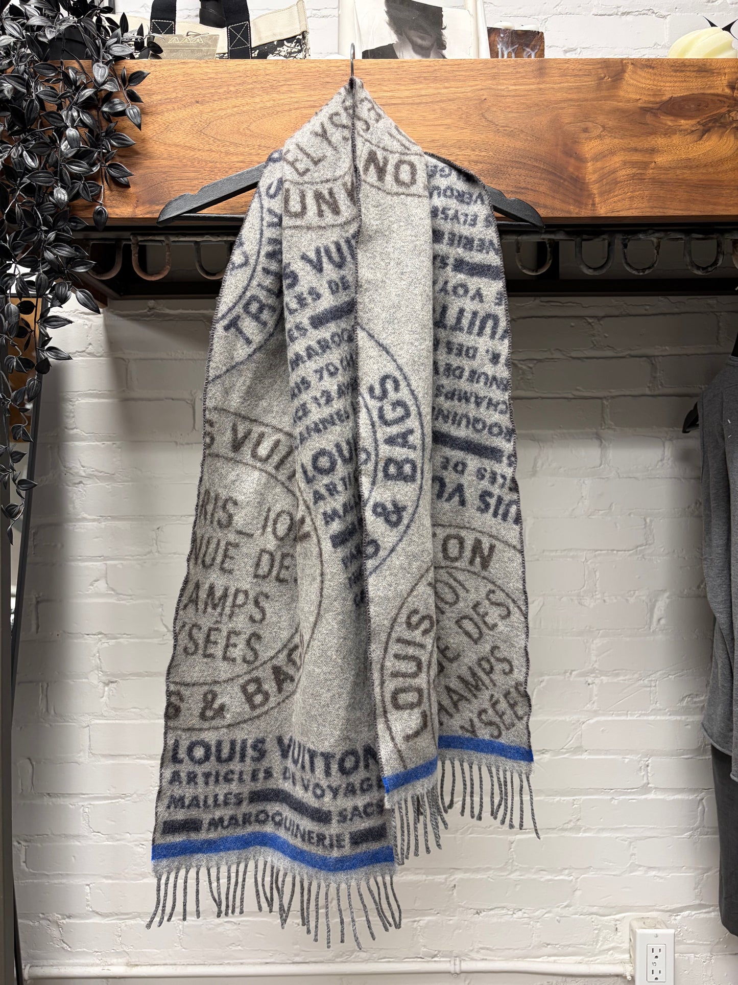 Louis Vuitton Reversible Wool/Cashmere Scarf