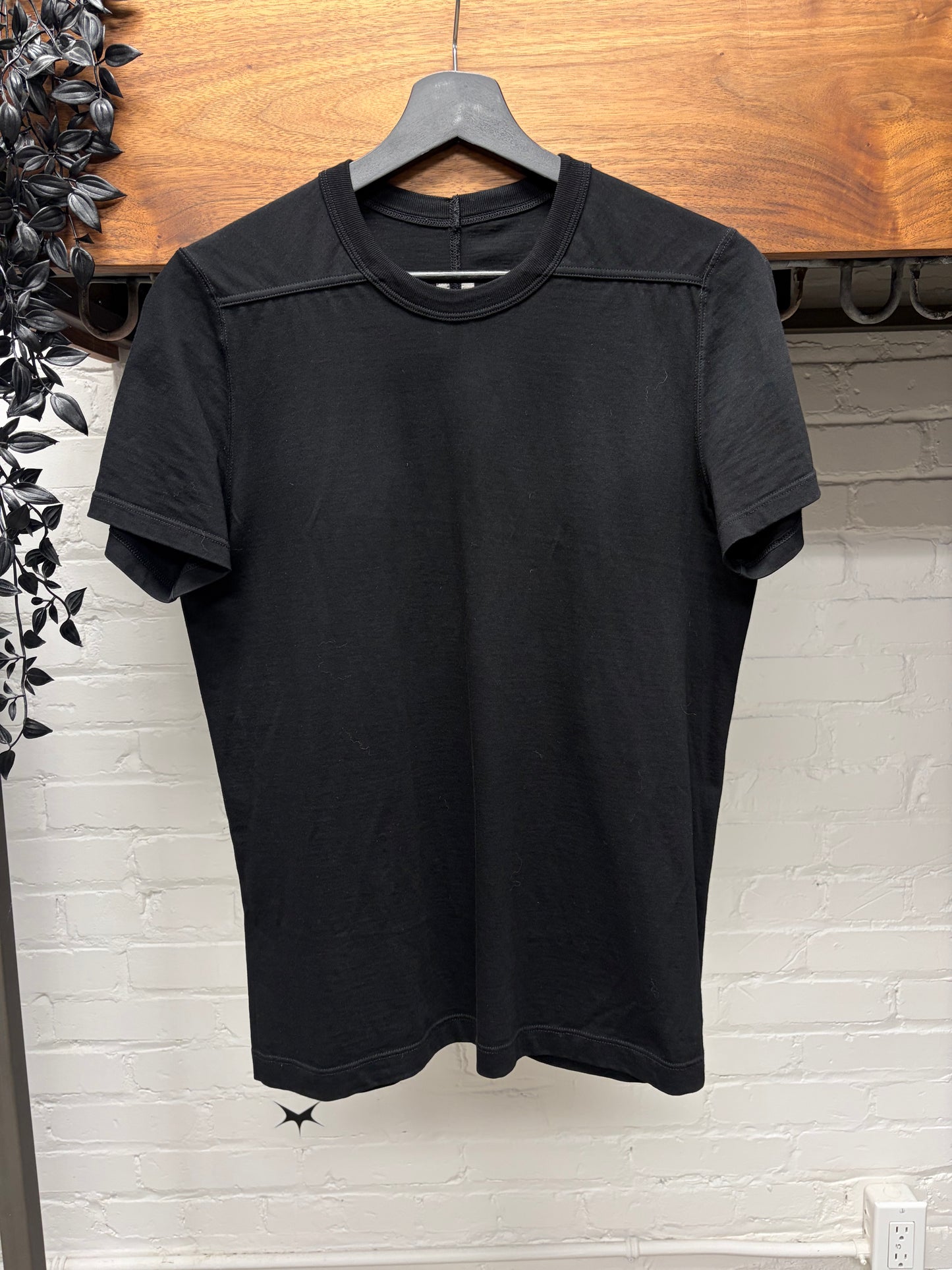 SS2025 Rick Owens ‘Hollywood’ Black ‘Level’ T-Shirt
