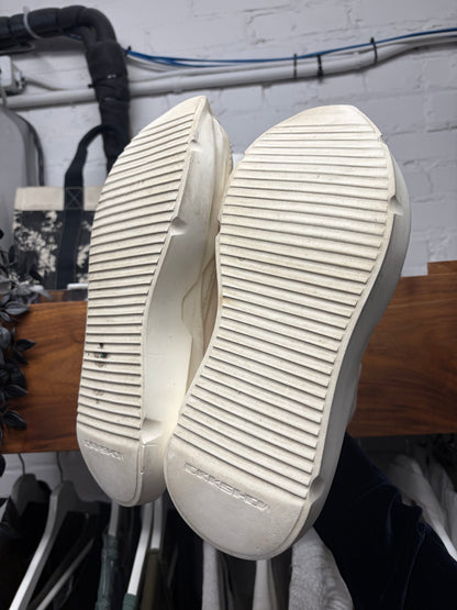 Rick Owens Milk White ‘Abstract Sole’ Low Top Sneakers